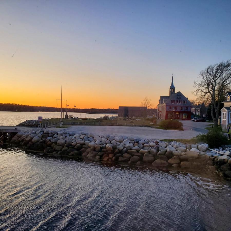 Albert'S Shelburne Dış mekan fotoğraf
